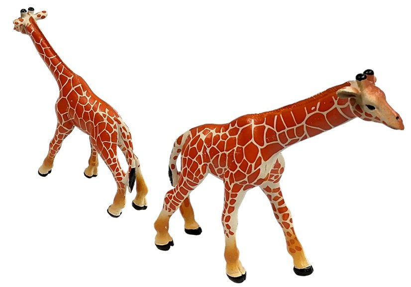 Giraffes Figurines Educational Family 3 pieces + Africa Background