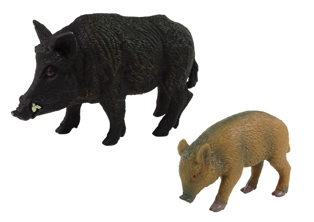 Set of 2 figurines Wild boar with young  Forest Animals series