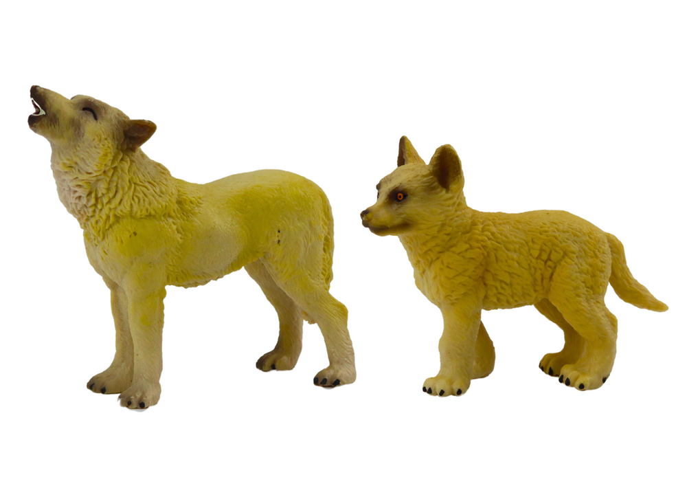 Figures: Adult Wolf 9 cm and Young Wolf 6.5 cm