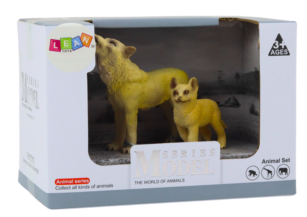 Figures: Adult Wolf 9 cm and Young Wolf 6.5 cm