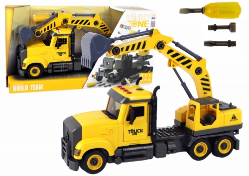 Crane Truck for Unscrewing and Turning Yellow