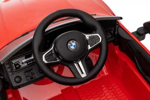 Vienvietīgs elektromobilis BMW M4 Red