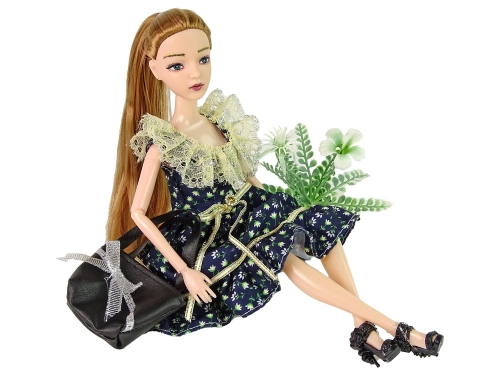 Lelle Emily Fashion Show