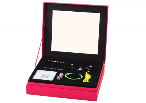 Set for making jewelry bracelets, beads and pendants