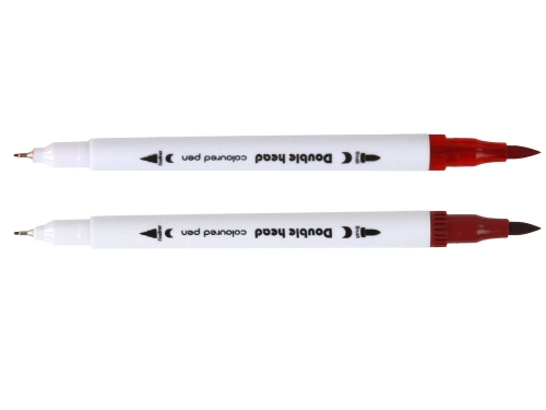 Set of 80 colored marker pens in an organizer