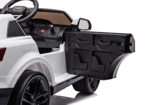 Одноместный электромобиль Audi Q7 White