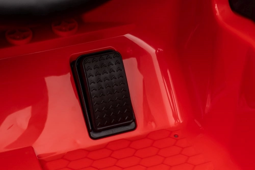 Vienvietīgs elektromobilis BMW M4 Red