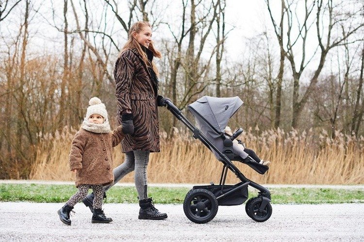 Easywalker Harvey 2 All-Terrain Night Black Sporta ratiņi