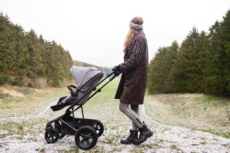 Easywalker Harvey 2 All-Terrain Night Black Sporta ratiņi