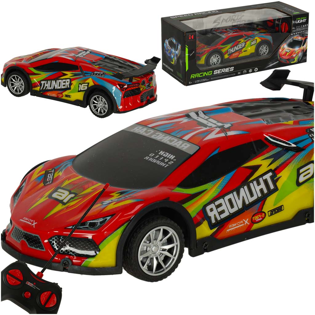 RC sporta auto sarkans