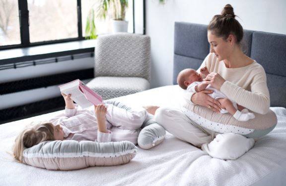 Motherhood Gniazdo Niemowlęce + Kojec Junior 2w1 Statki Niebieskie