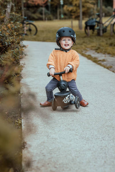 Scootandride Highwaykick 1 Lifestyle 2w1 Jeżdzik i Hulajnoga Trójkołowa z Zamykanym Schowkiem 1-5 lat Zebra