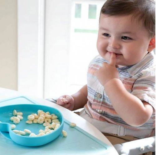 Chicco Talerz Silikonowy Serce 9m+ Różowy