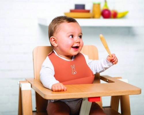 Nattou Śliniak Silikonowy z Zapięciem, bez BPA Terakota