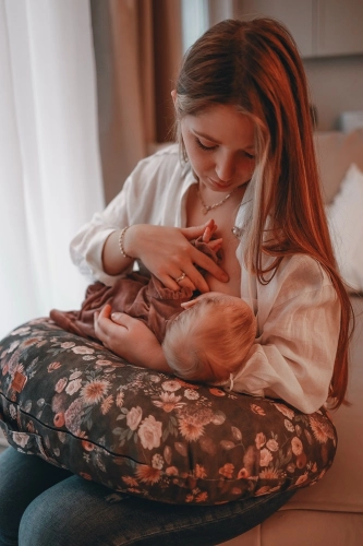 Pārvalks barošanas spilvenam Latte