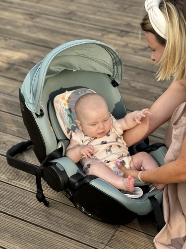 Pretsviedrēšanas ieliktnis autosēdeklim un ratiem 0-18 kg Woodland
