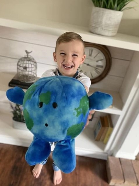 PLUSH PLANET LITTLE EARTH