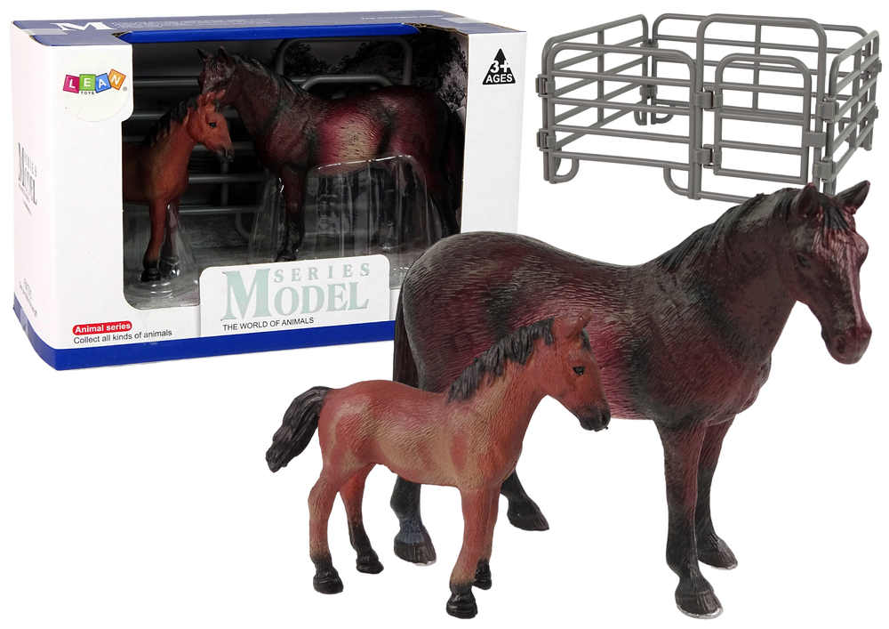 Set of 2 figurines Horse with foal and pen