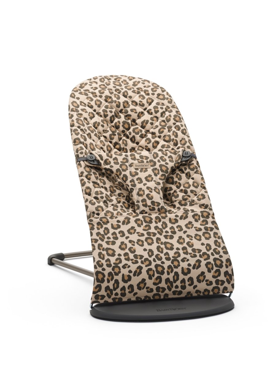 Шезлонг BabyBjorn Bouncer Bliss Cotton Beige leopard 006075