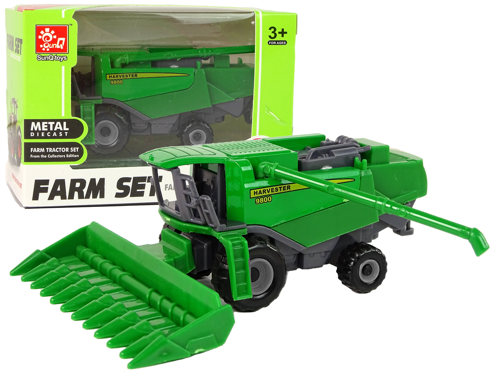 Small Green Harvester Agricultural Vehicle